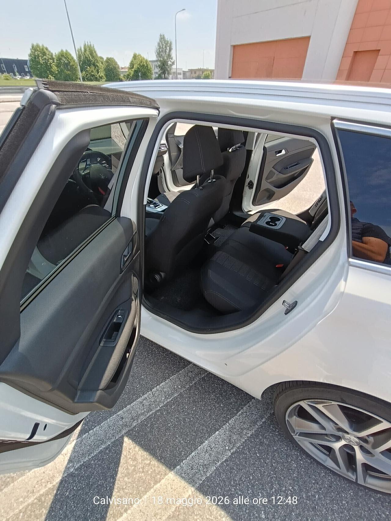 Peugeot 308 BlueHDi 120 S&S Allure