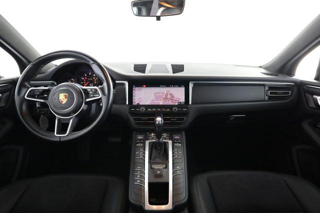 PORSCHE Macan Macan