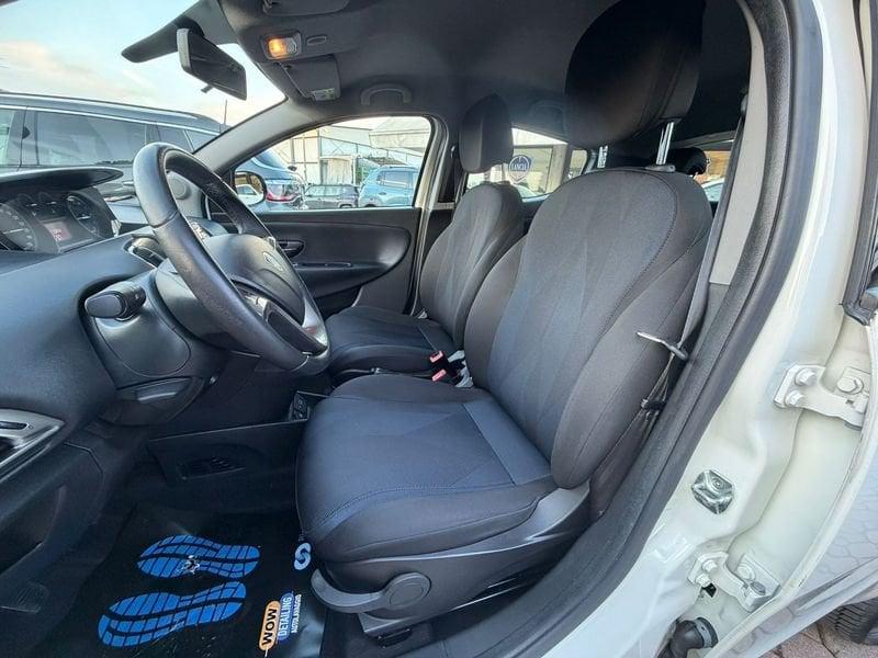 Lancia Ypsilon 0.9 Twinair 70cv metano Ecochic Gold