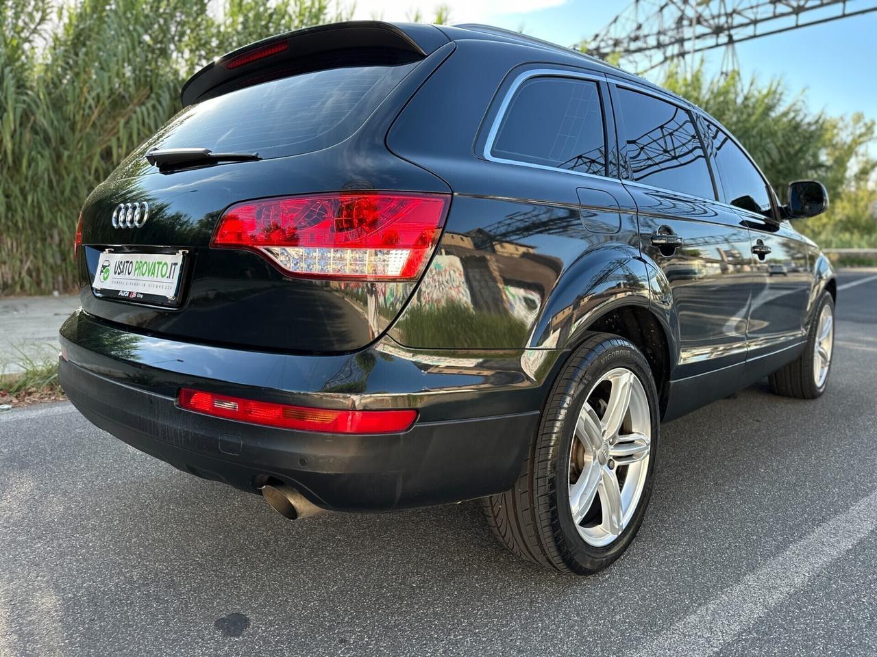 Audi Q7 3.0 V6 TDI 240cv QUATTRO 7 Posti
