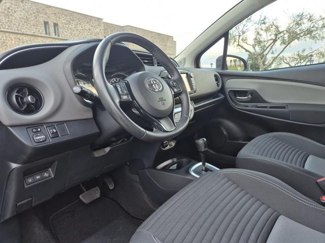 TOYOTA Yaris 1.5 Hybrid 5 porte Business