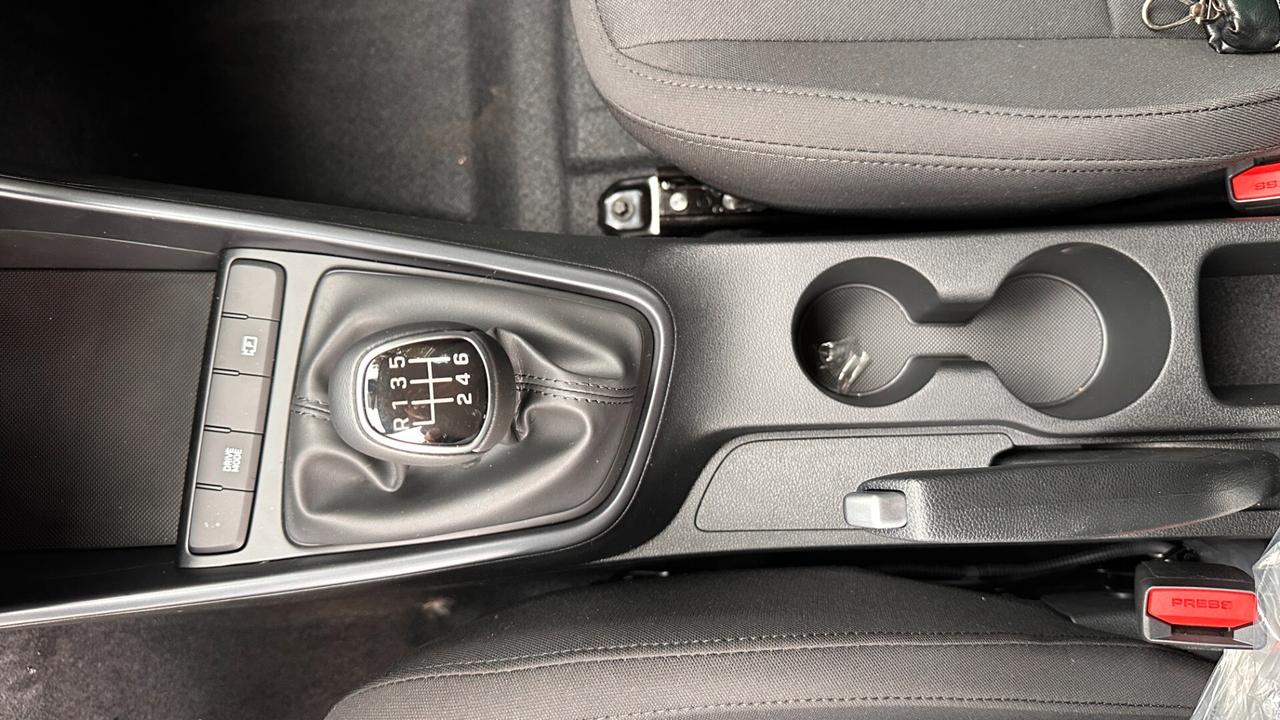 HYUNDAI i20 1.0 T-GDI CONNECTLINE NUOVA – 14950€