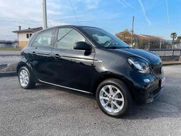 Smart ForFour 70 1.0 Youngster 4 posti