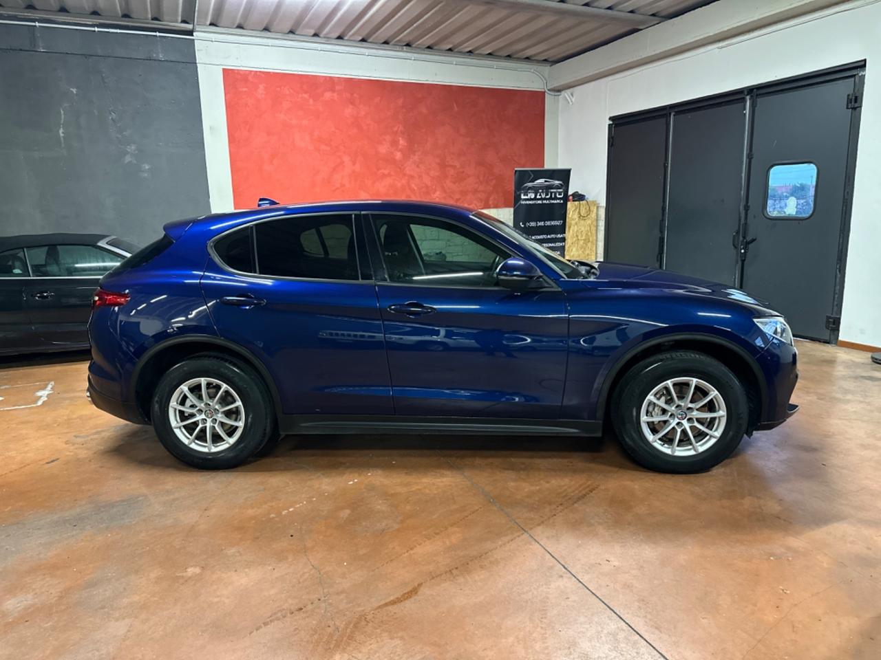 Alfa Romeo Stelvio 2.2 Turbodiesel 190 CV AT8 RWD Business
