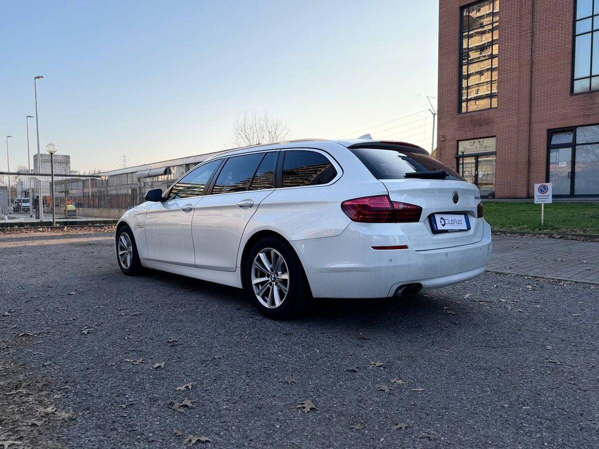 BMW Serie 5 520d Business 190cv auto