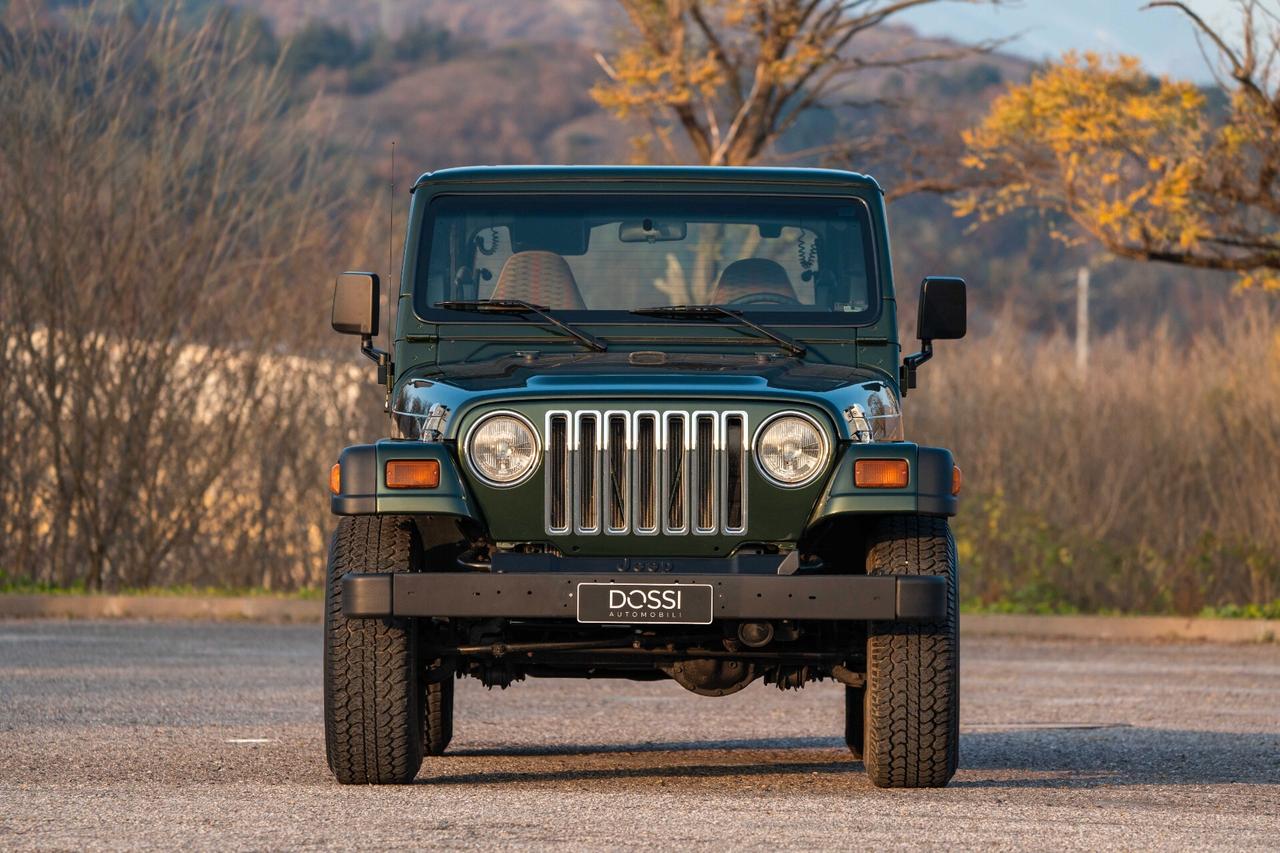 Jeep Wrangler 2.5 cat Soft top (EU)