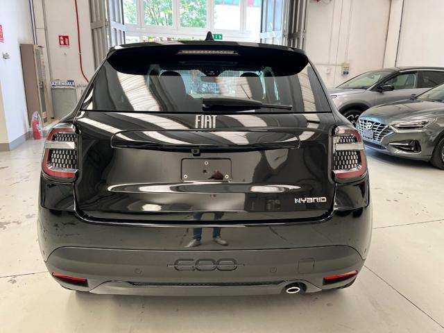FIAT 600 Hybrid 100 CV DCT MHEV La Prima Km 0