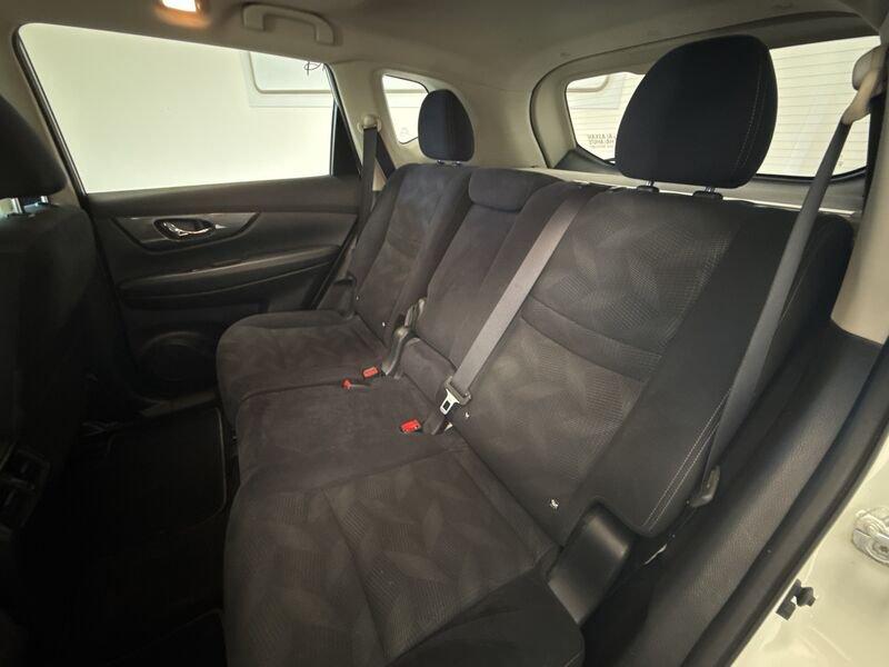 Nissan X-Trail III 2014 1.6 dci Visia 2wd E6