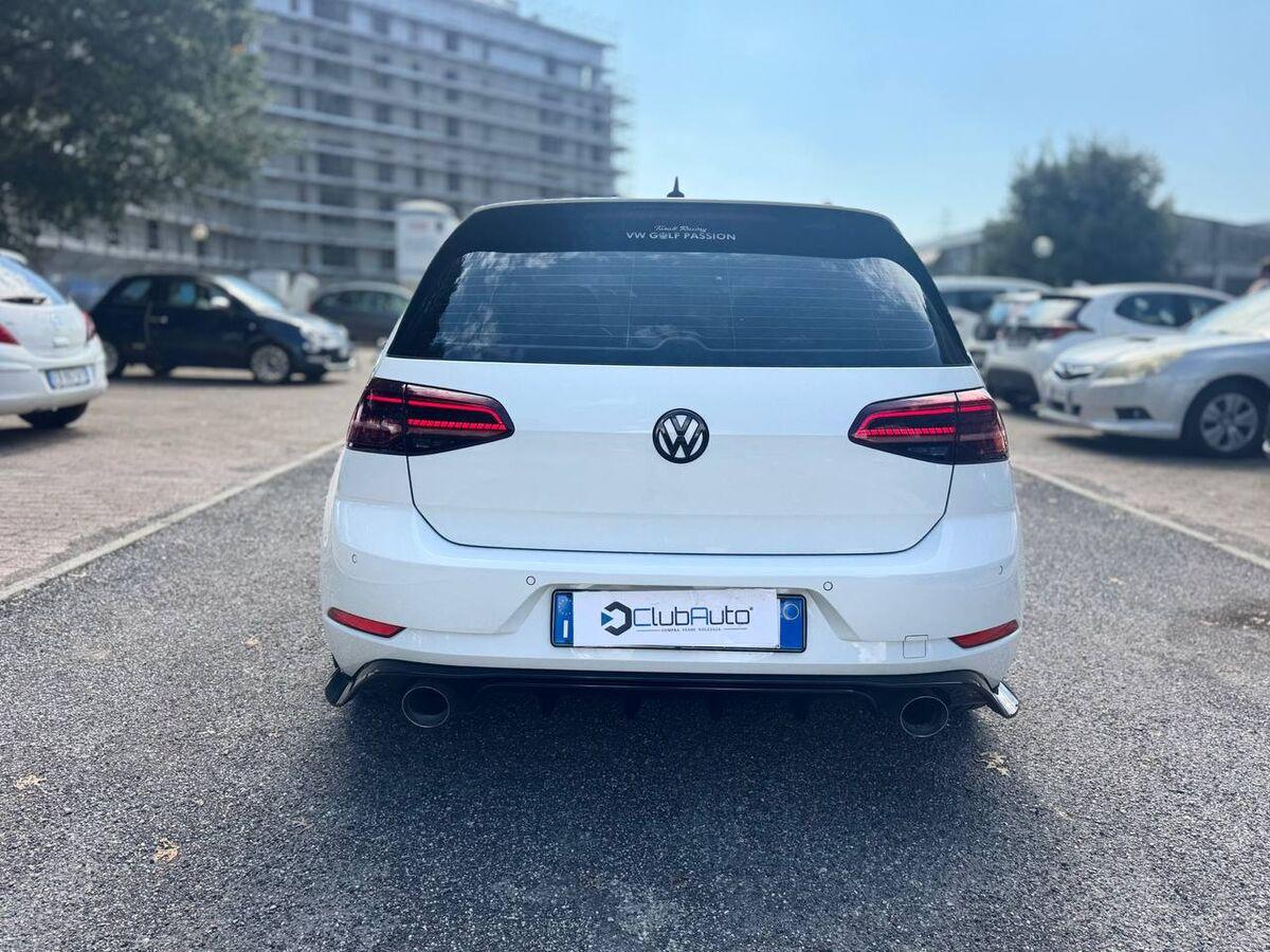 Volkswagen Golf 1.5 tsi Sport 150cv dsg