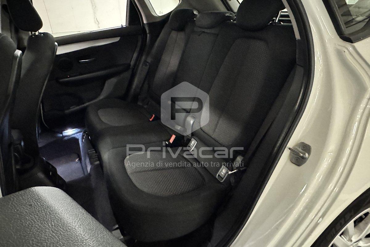 BMW 216d Active Tourer Advantage