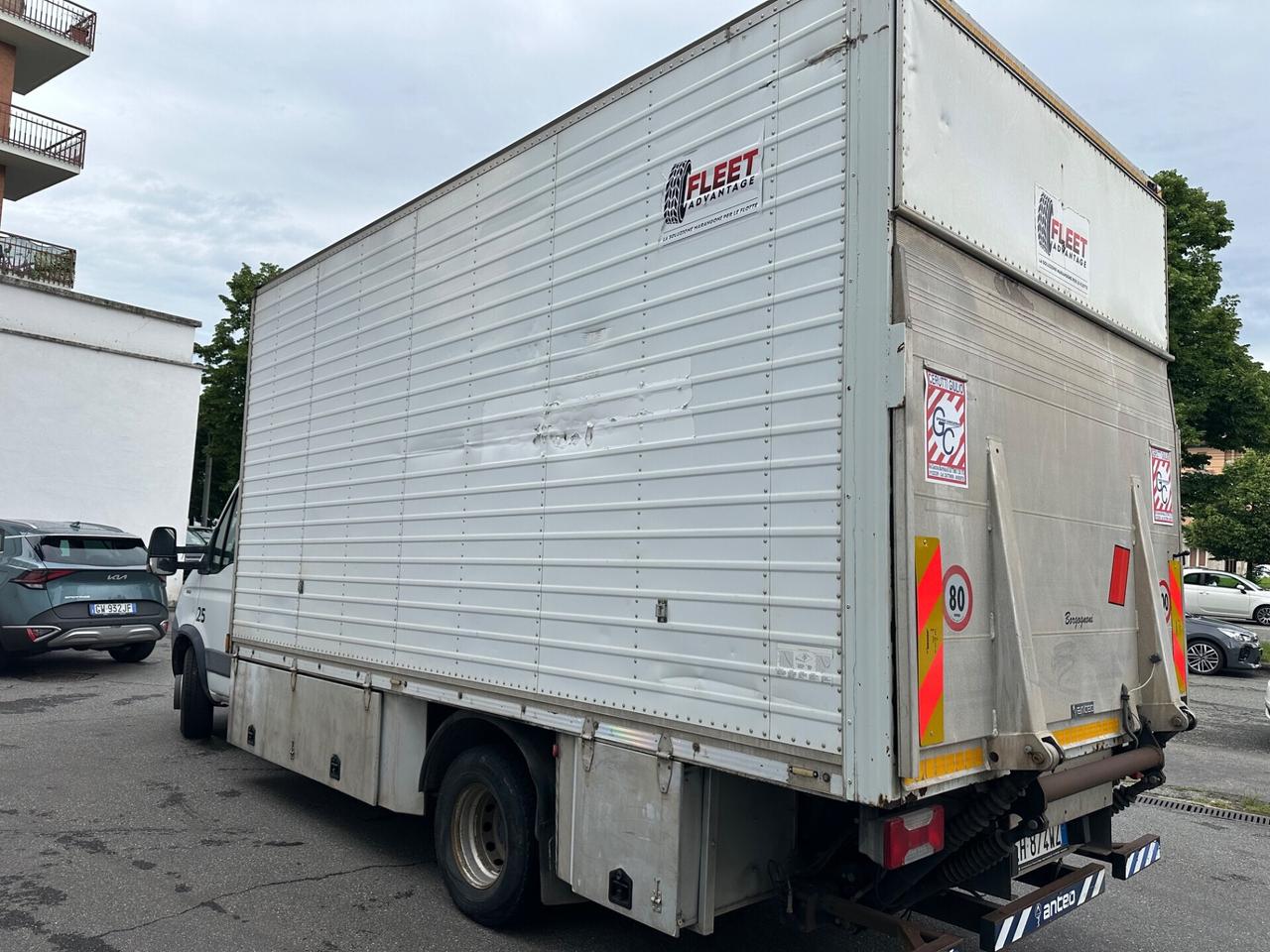 Iveco Daily Allestimento auto officina mobile completamente attrezzata