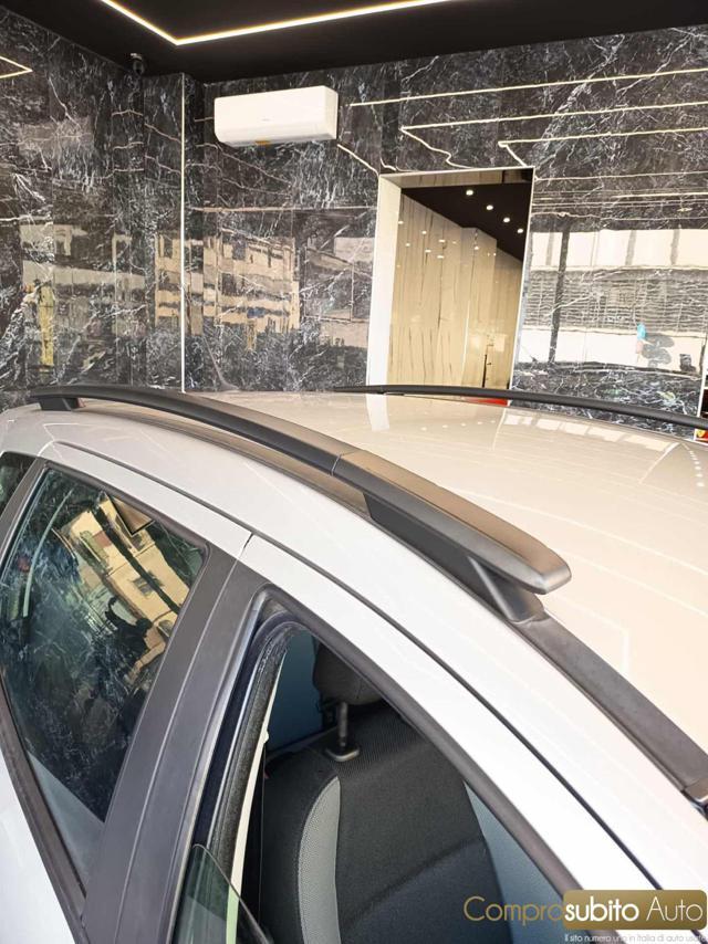 PEUGEOT 207 1.4 8V 75CV SW X Line