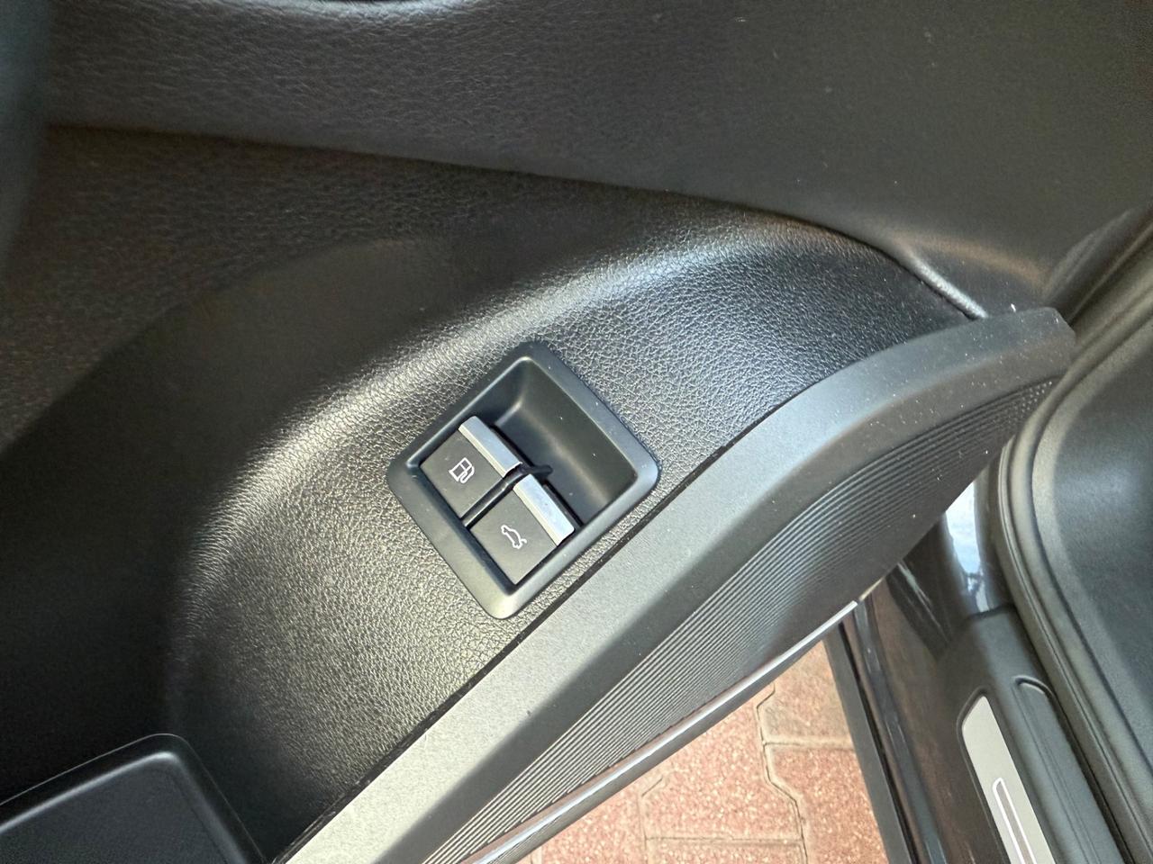 Audi Q5 55 TFSI e quattro S tronic line plus