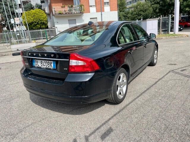 Volvo S80 2.4 D5 205 CV Summum