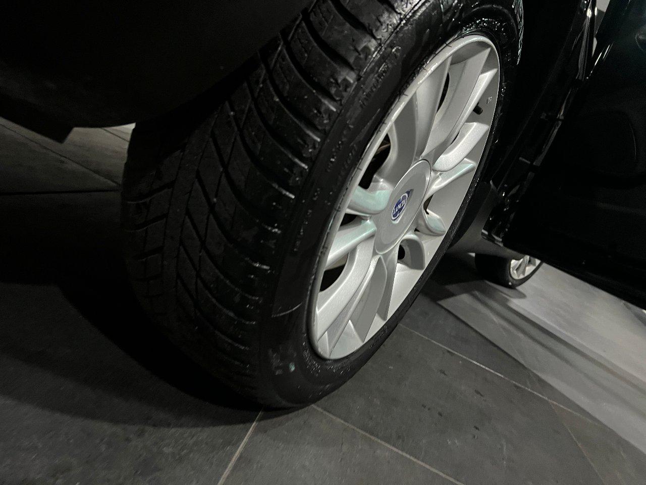 Lancia Delta 2.0 mjt Platino 165cv