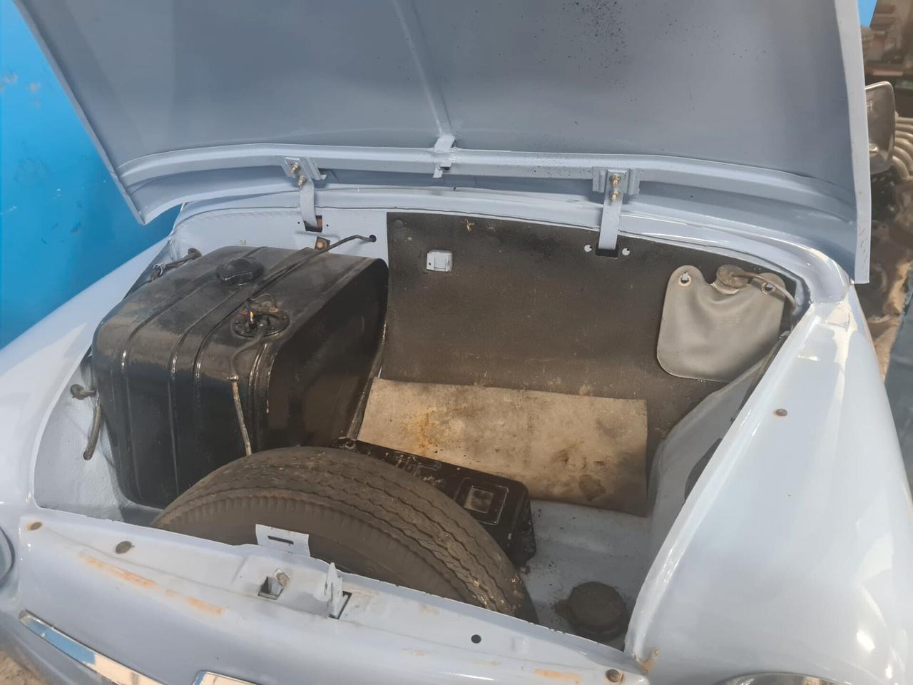 Fiat 600 Fanalone anno 1969