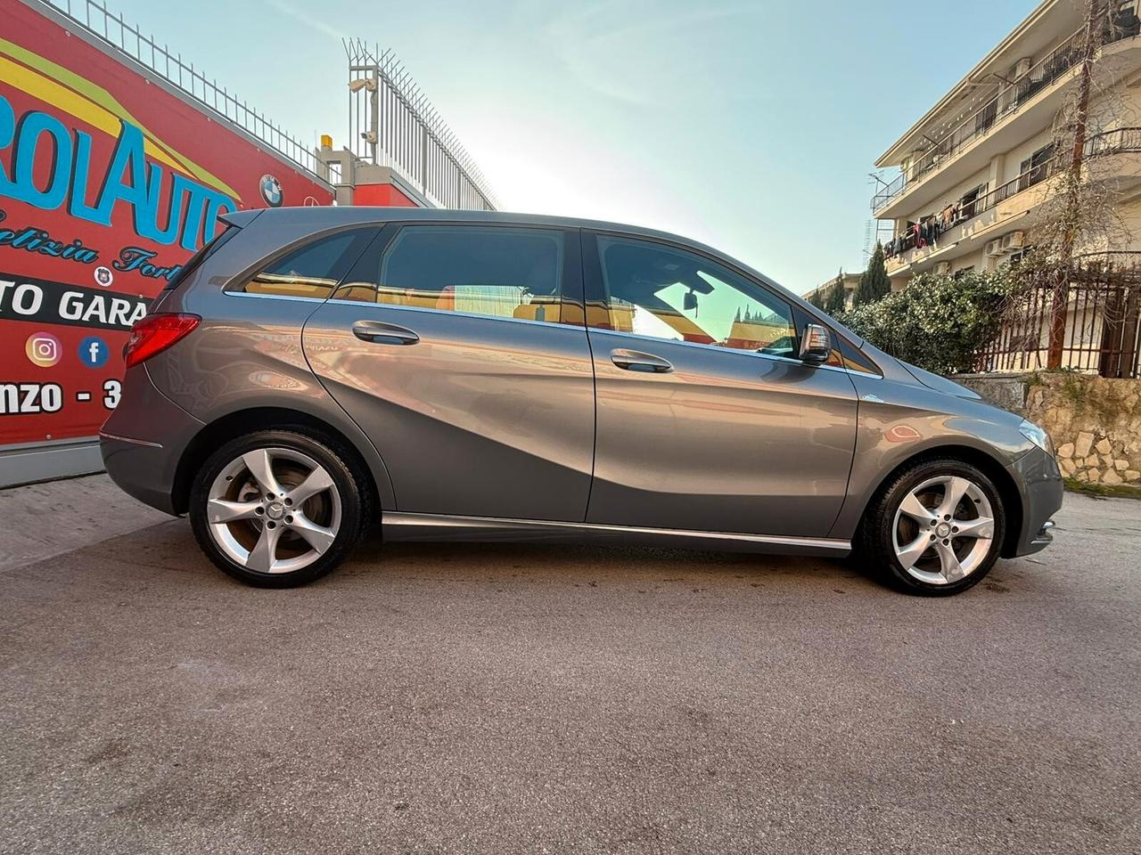 Mercedes-benz B 1.8 CDI 109cv Premium - 2012