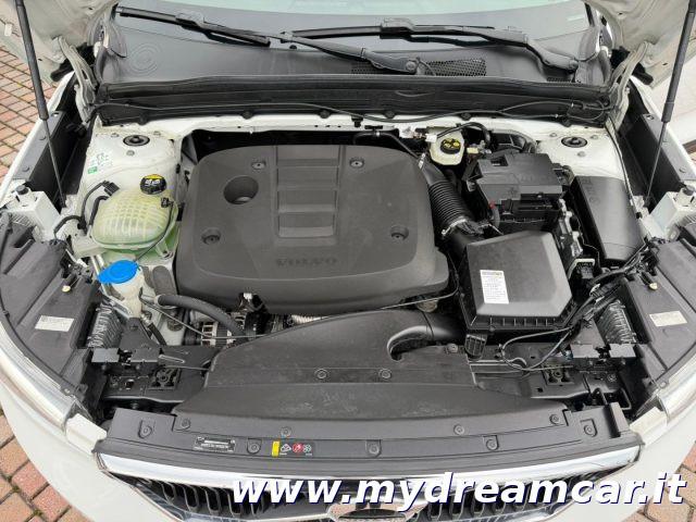 VOLVO XC40 Geartronic Business Plus