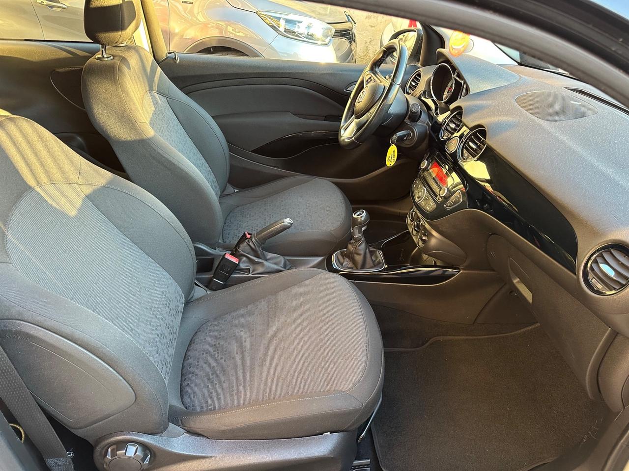 Opel Adam 1.4 87 CV GPL Tech Slam