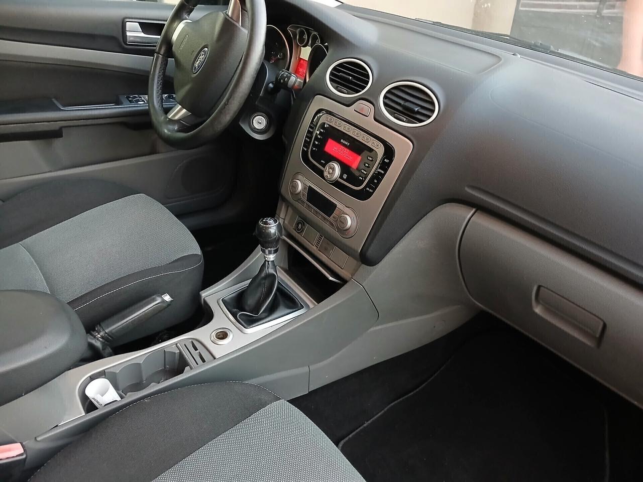 Ford Focus 1.6 (115CV) 5p. GPL