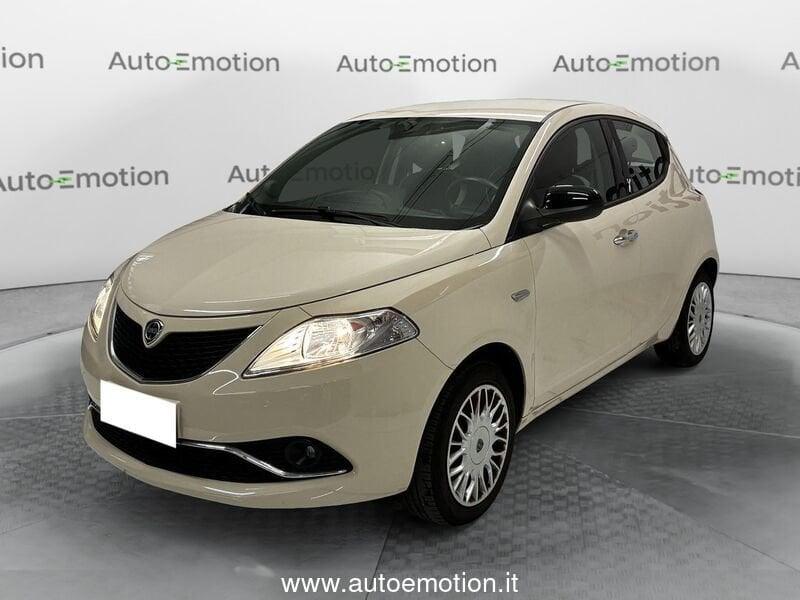 Lancia Ypsilon 1.2 69 CV 5 porte Gold