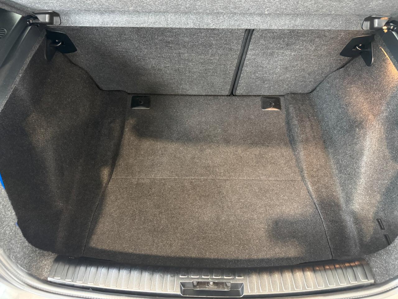 Bmw 116 116i cat 5 porte Attiva