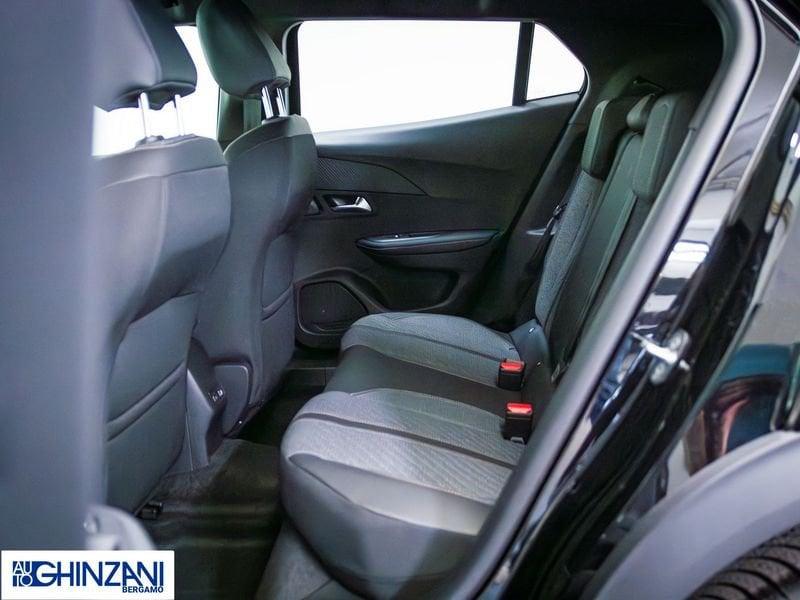 Peugeot 2008 Hybrid 136 e-DCS6 Allure