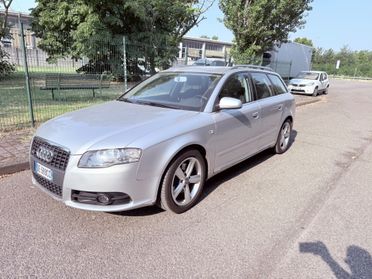 Audi A4 2.0 TDI 170CV 4X4 -UNICO PROPRIETARIOOOOO