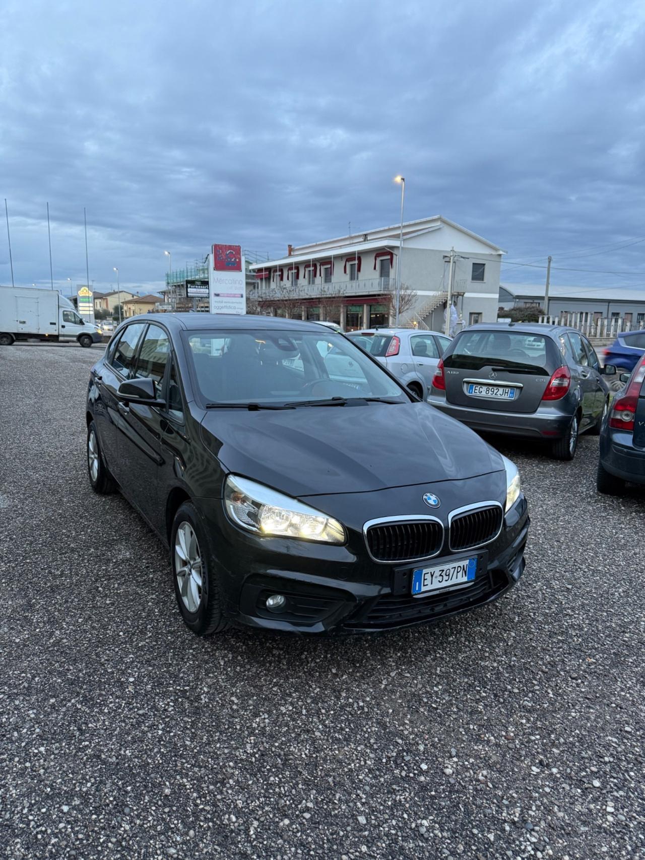 Bmw 2er Active Tourer 218d Luxury