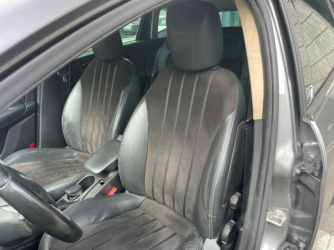 Lancia Delta 1.4T-Jet120CV Platino GPL/GARANZIA