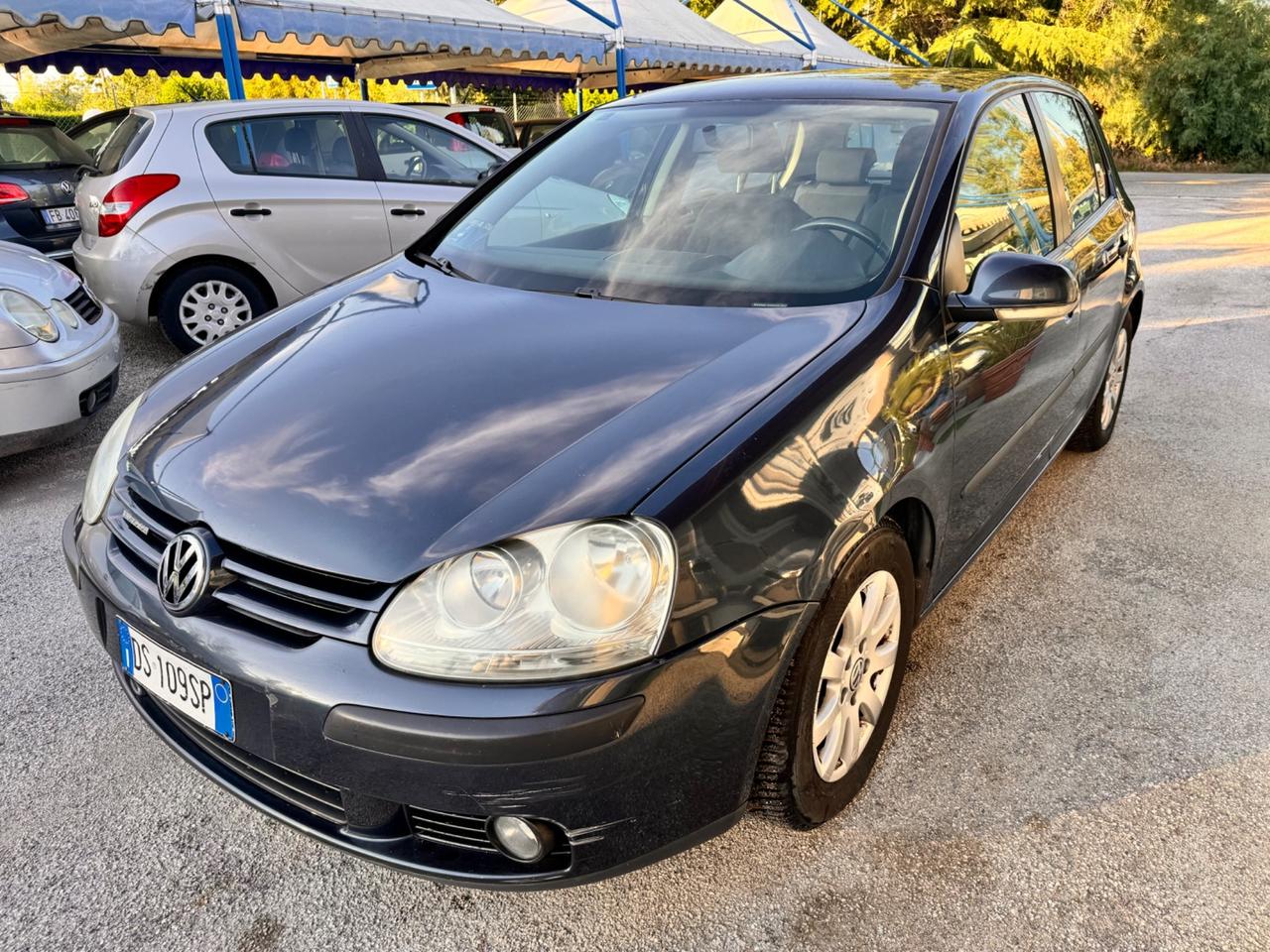 Volkswagen Golf 1.9 TDI DPF 5p. Comfort. BlueMot.