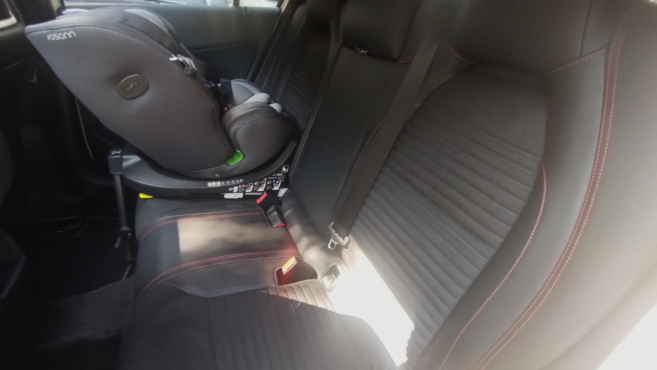 Mercedes-benz A 180 d Premium