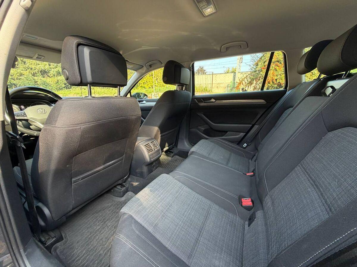 Volkswagen Passat Variant 2.0 tdi Business 122cv dsg