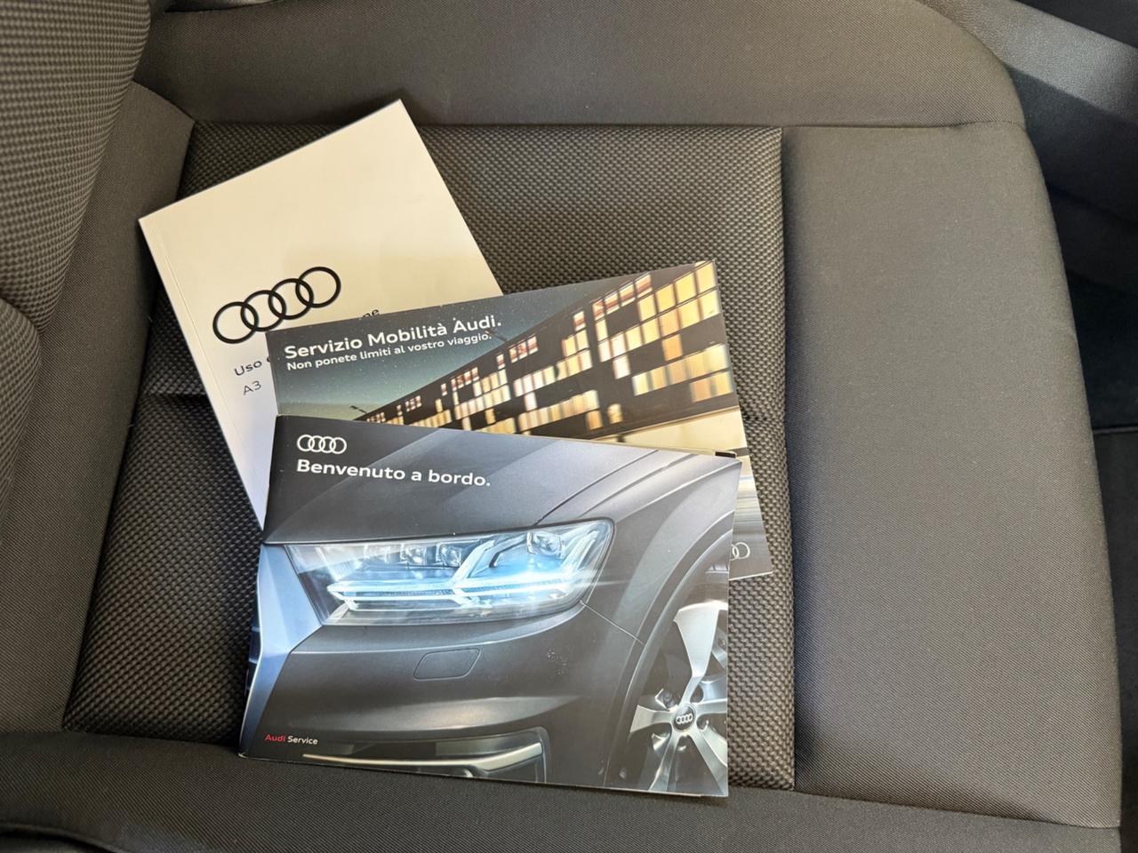 Audi A3 SPB 30 TDI S tronic Business Advanced