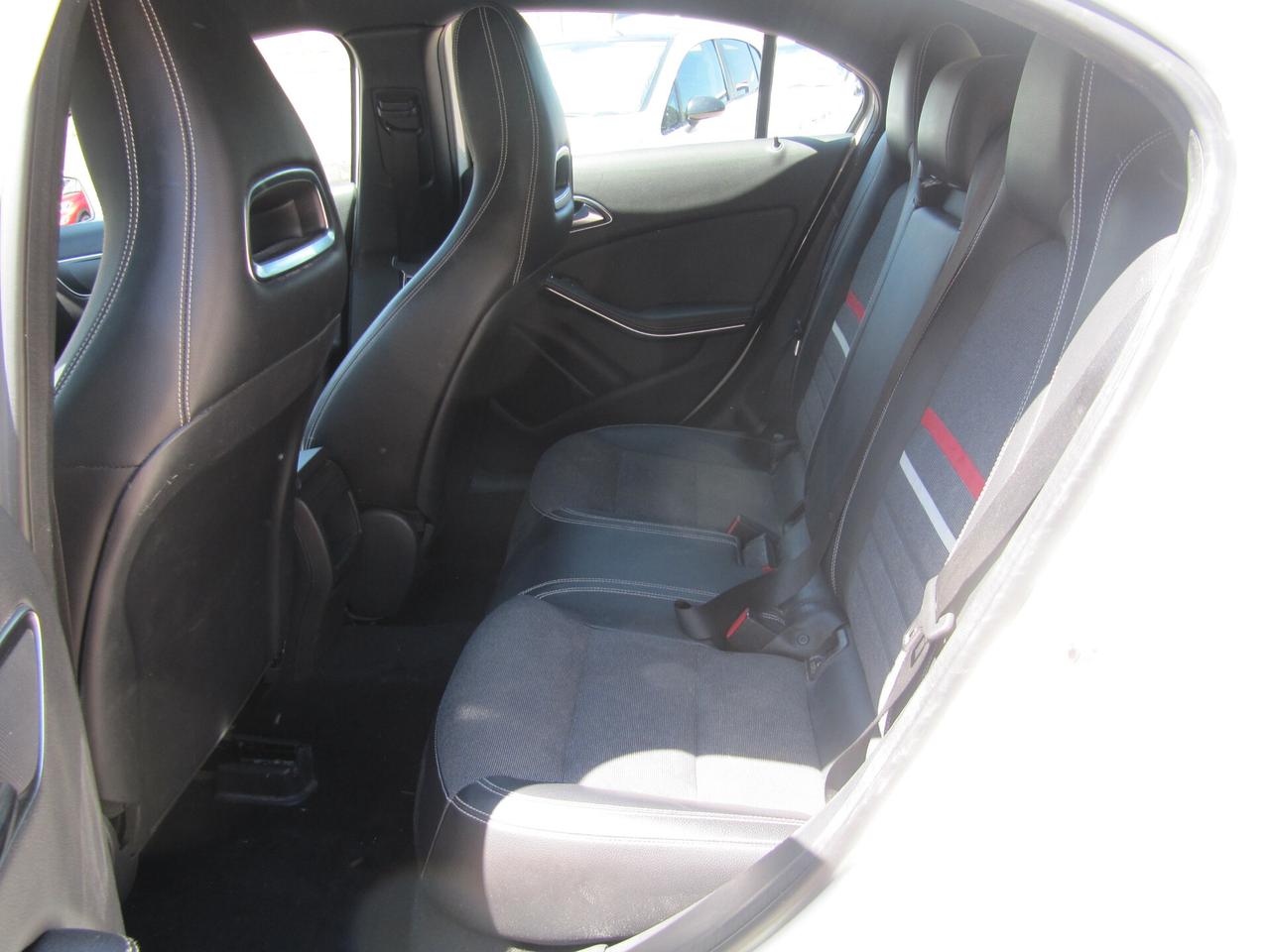 Mercedes-benz A 180 CDI BlueEFFICIENCY Executive
