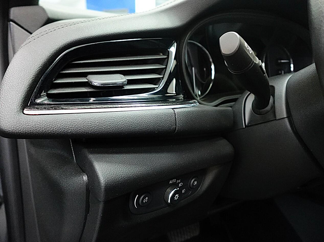 Opel Insignia 2.0 CDTI 174 CV AT8 ST BUSINESS ELEGANCE