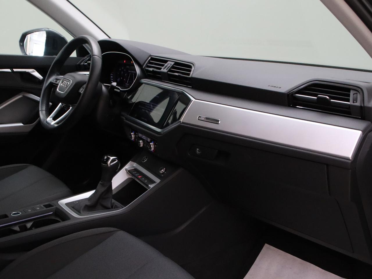 AUDI Q3 II 2021 35 2.0 tdi Business Advanced s-tronic IVA ESPOSTA