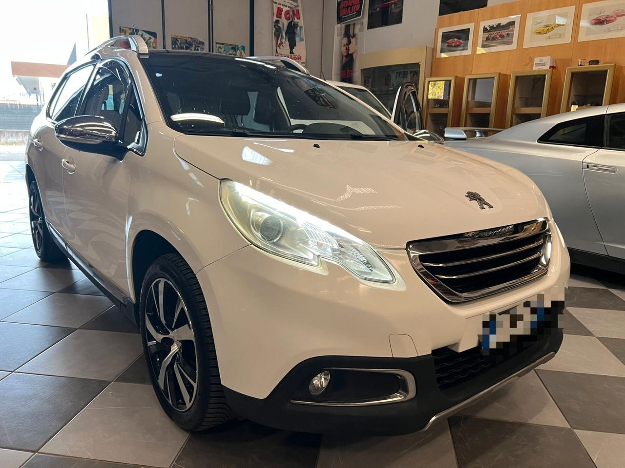 Peugeot 2008 1.6 e-HDi 115 CV Stop&Start Allure