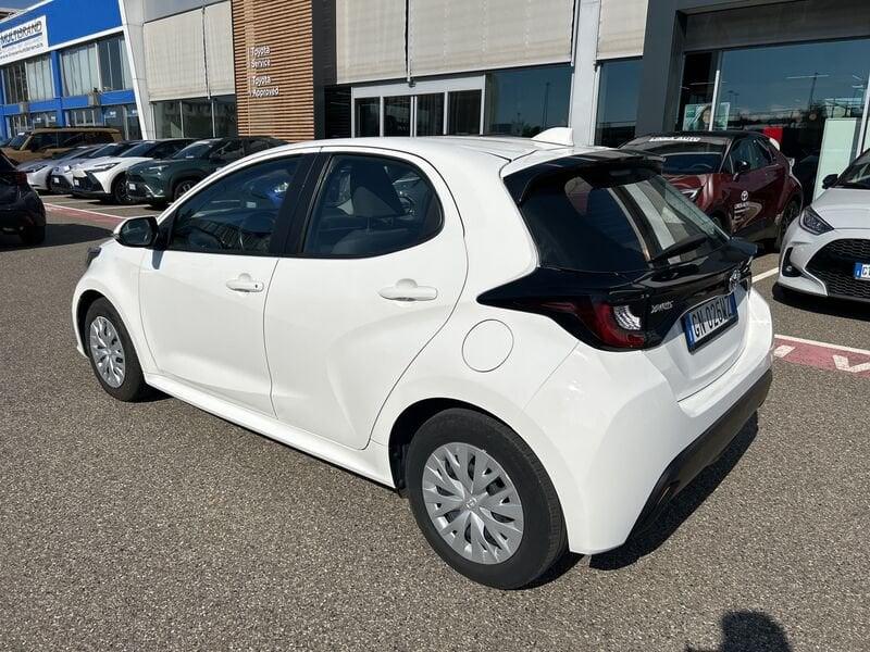 Toyota Yaris Yaris 1.5 Hybrid 5 porte Active IVA ESPOSTA COMPRESA GARANZIA FINO AL 2033