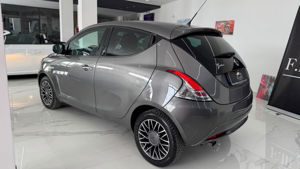 Lancia Ypsilon 1.3 MJT 16V 95 CV 5 porte S&S Unyca