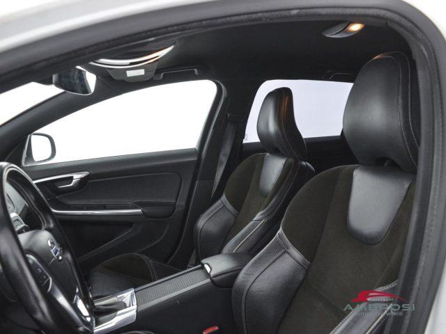 VOLVO V60 D3 Geartronic R-Design Momentum - PER OPERATORI DE