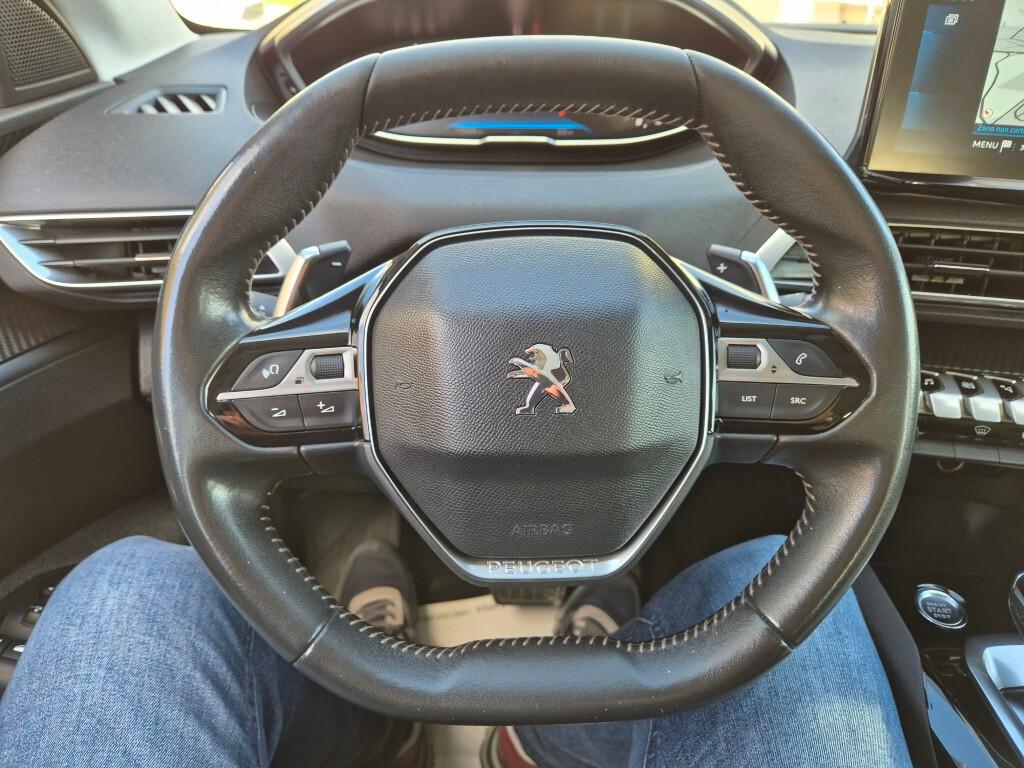 Peugeot 3008 BlueHDi 130CV EAT8 Active Business