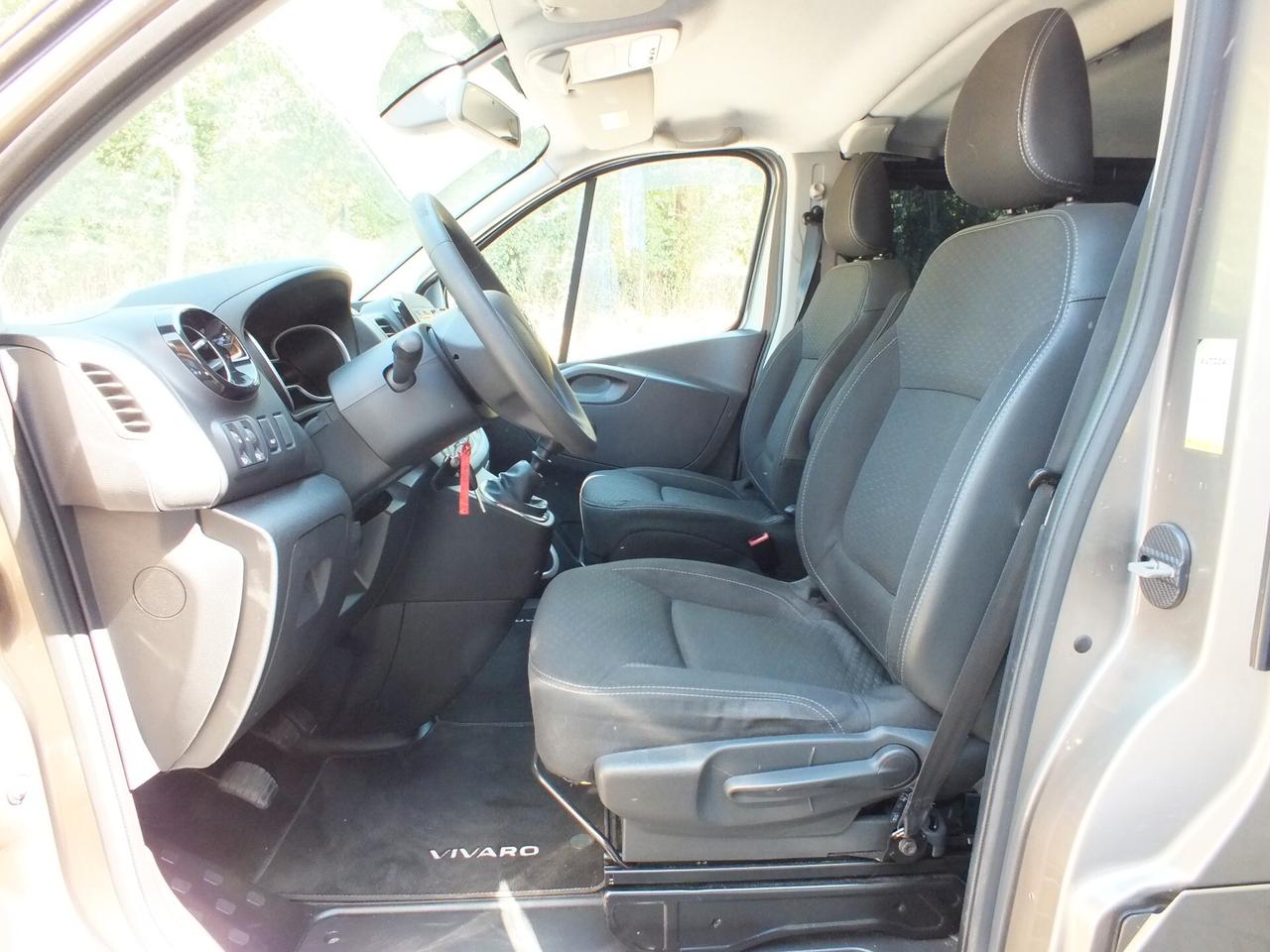 OPEL VIVARO 1.6 145CV 8 POSTI UNIPROP. 54.000 KM