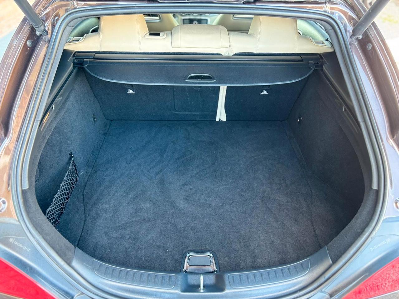 Mercedes-benz CLA 220d 4Matic Automatic