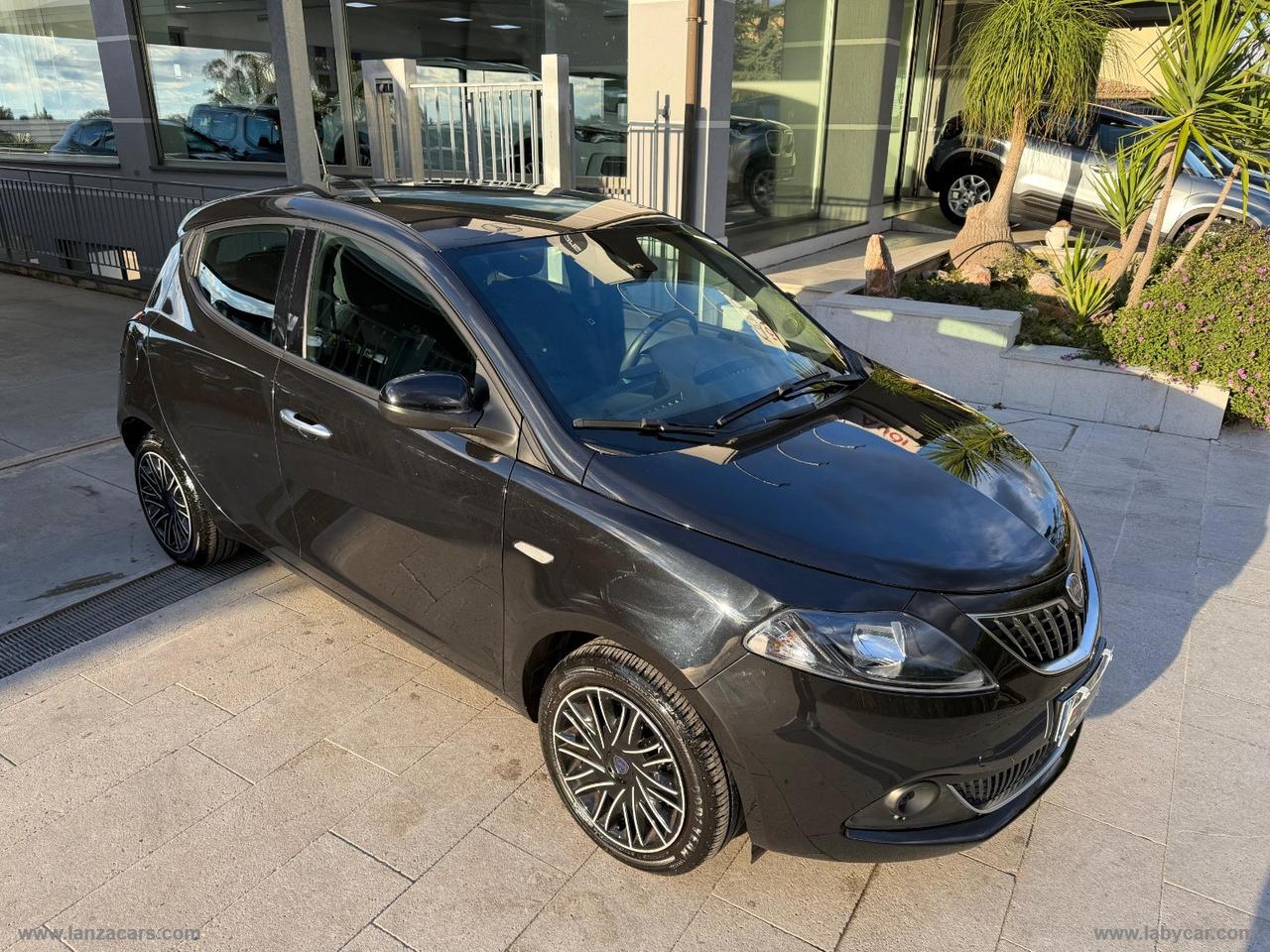 LANCIA Ypsilon 1.0 FireFly 5p.S&S Hybryd Gold