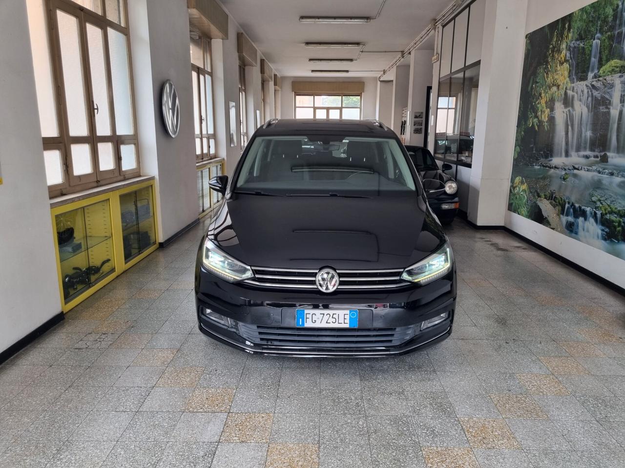 Volkswagen Touran 1.6 TDI 115 CV DSG 7 POSTI, FULL LED, TETTINO, KEYLESS