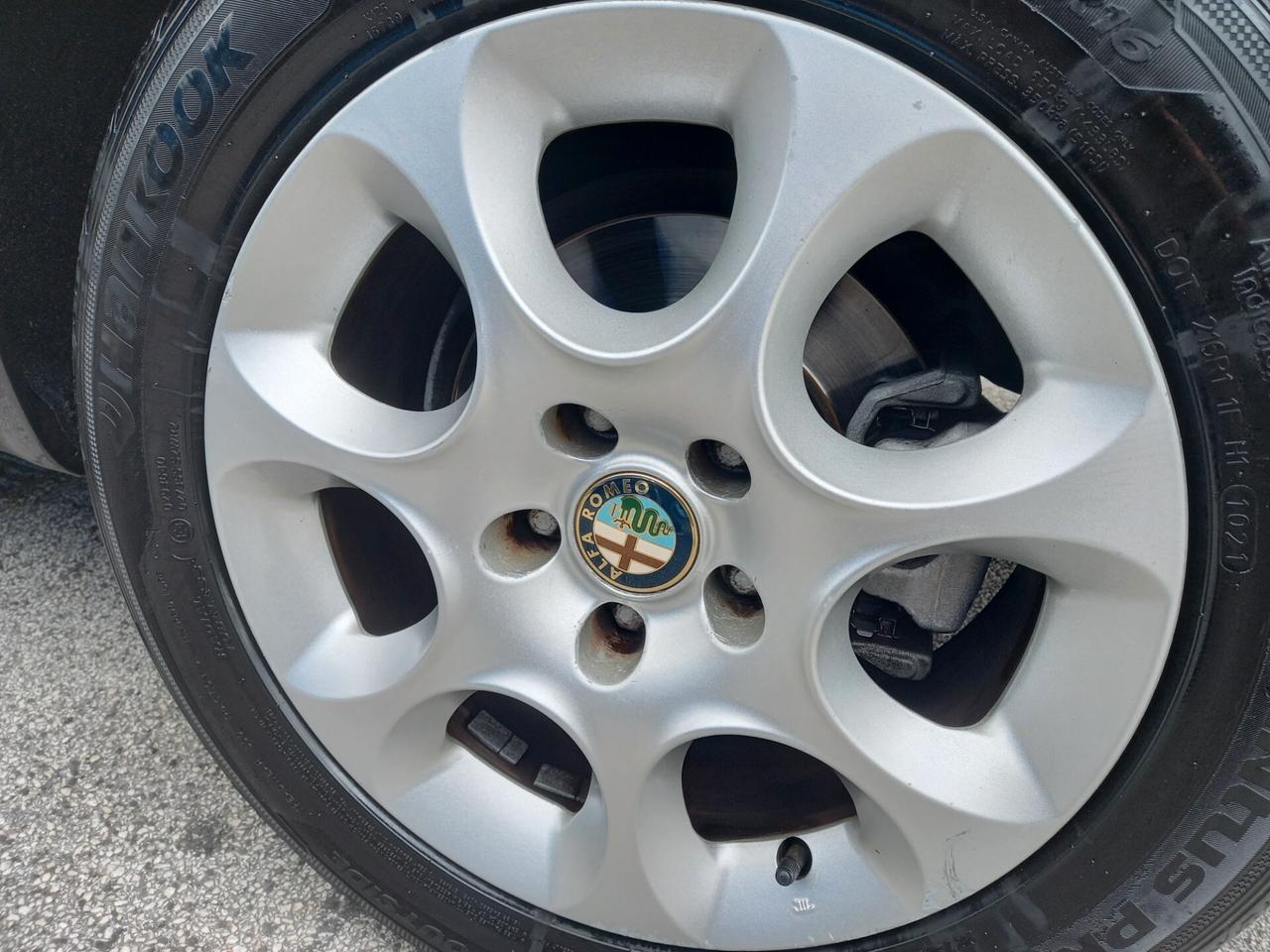 Alfa Romeo 159 1.9 JTDm 16V Exclusive