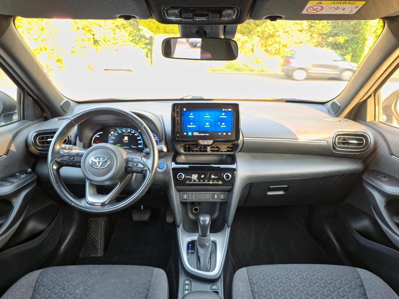 Toyota Yaris Cross 1.5 Hybrid 5p. E-CVT Business E6 Automatica NEO 2022