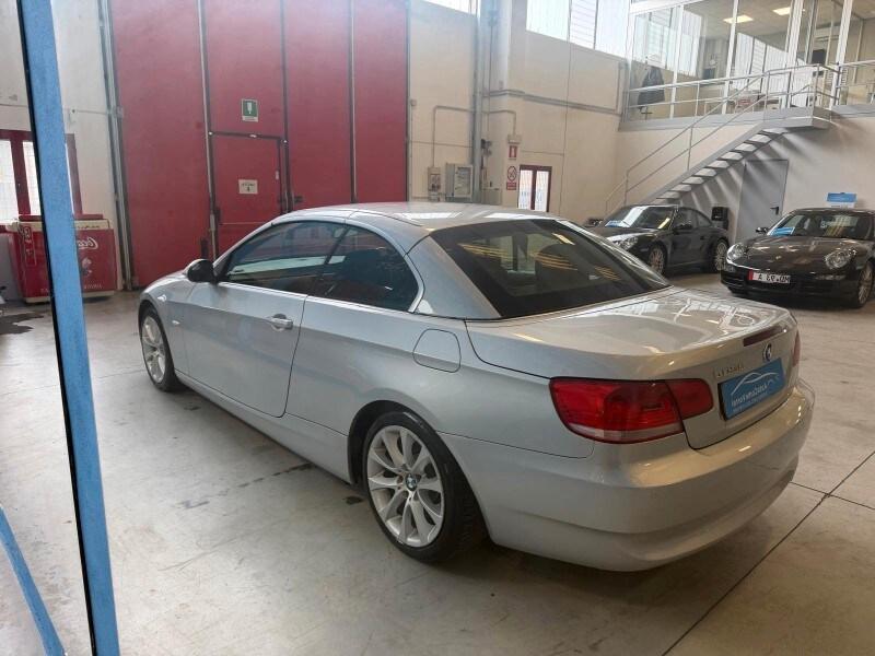 BMW Serie 3 (E93) 320d cat Cabrio Futura