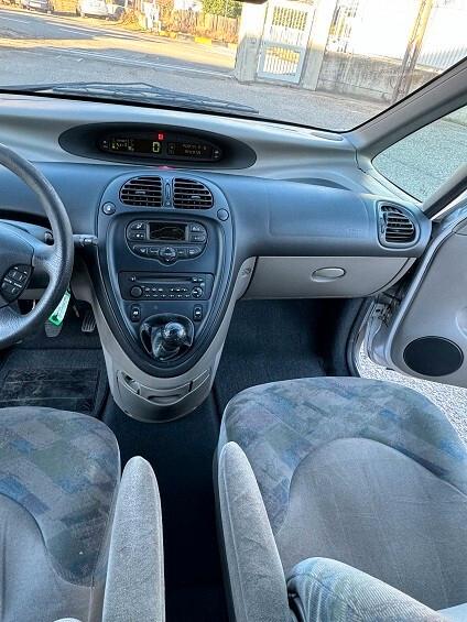 Citroen Xsara Picasso 1.8 16V Elegance